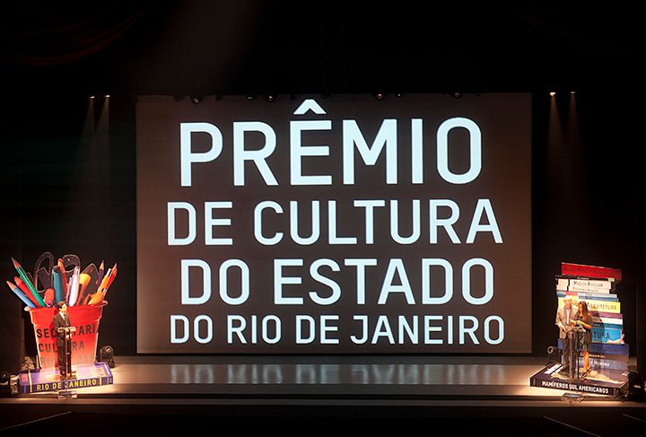 2011_premio cultura_Julia Sampaio designer_003