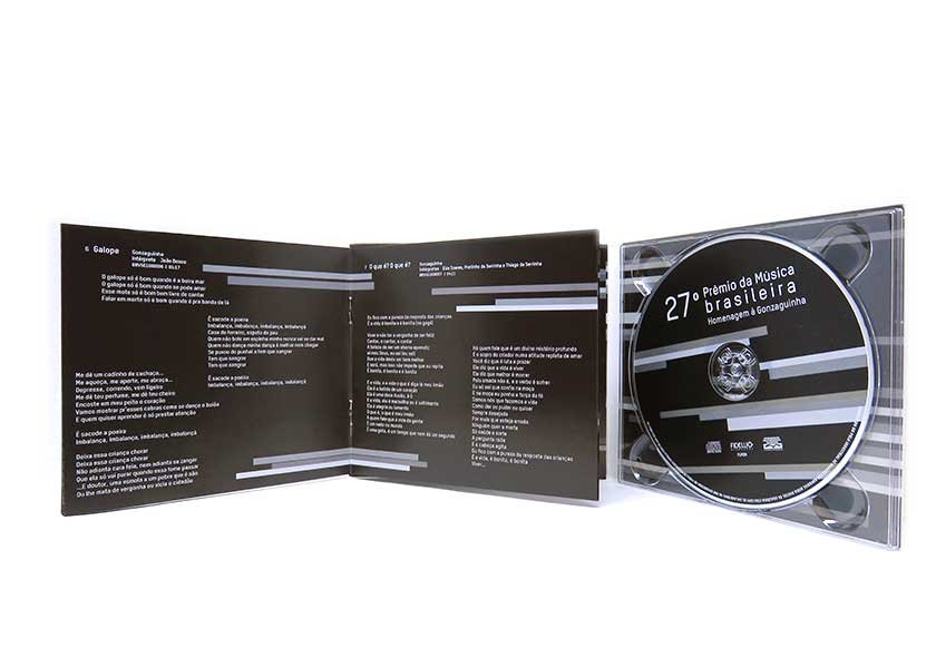 julia-sampaio-designer-_-cd-e-dvd-27-premio-da-musica_03