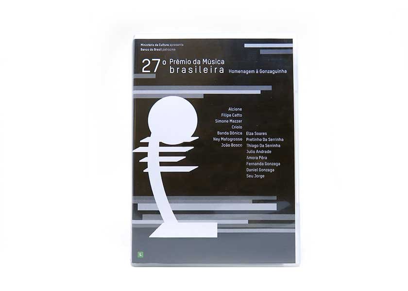 julia-sampaio-designer-_-cd-e-dvd-27-premio-da-musica_04