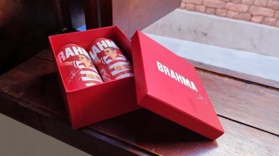 julia-sampaio-designer-caixa-zeca_01