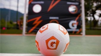 julia-sampaio-designer_-Gatorade-PET_12