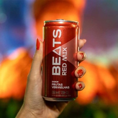 julia-sampaio_beats-red-mix-caranval_03