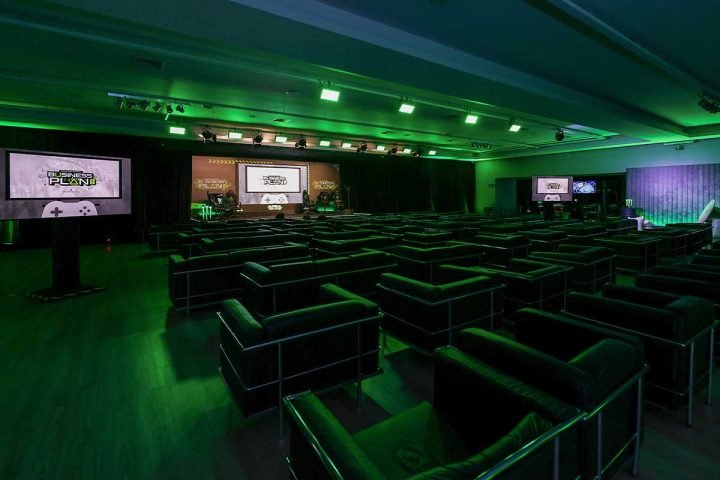 julia-sampaio-designer-monster-BP_09