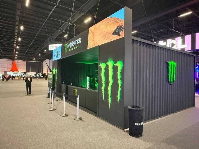 julia-sampaio-designer-monster-bgs_01