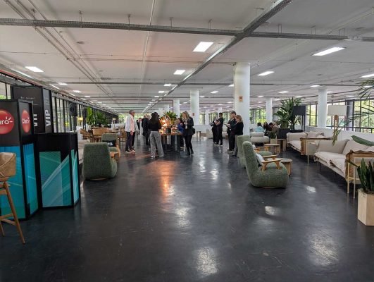 julia-sampaio-designer-sp2b-business-area-10