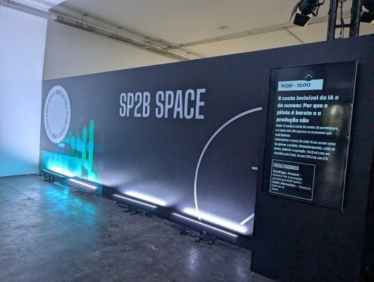 julia-sampaio-designer-sp2b-business-area-12