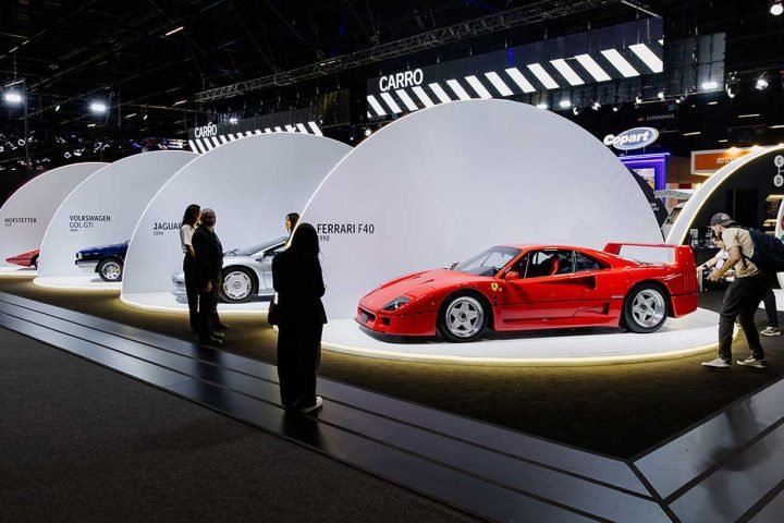 julia-sampaio-designer_-salao-do-automovel_CARDE_03