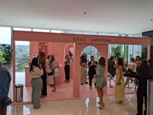 julia-sampaio-designer_cafeteria-idole_01