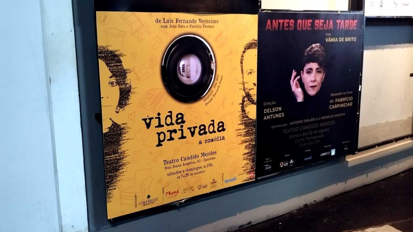 julia-sampaio-designer_comedia-da-vida-privada_01