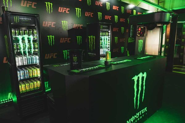 julia-sampaio-designer_monster-UFC_04