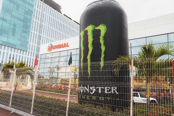 julia-sampaio-designer_monster-UFC_17